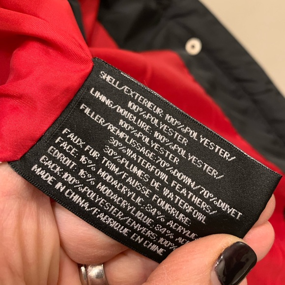 Girls’ DKNY hooded down puffer car coat black small S faux fur trim EXCELLENT!! - Picture 9 of 10